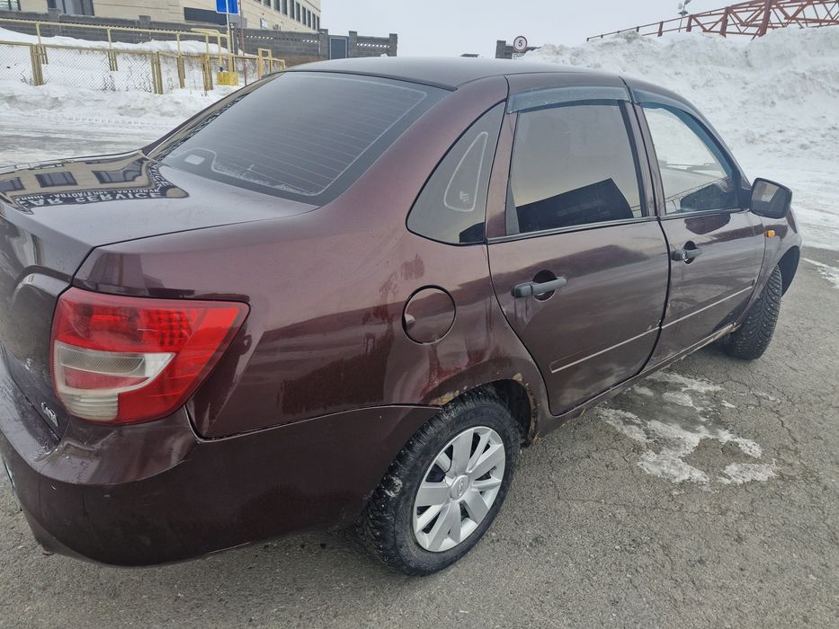 Продам Гранту 2012
