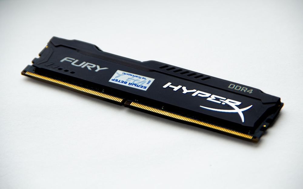 Оперативная память HyperX 8 ГБ DDR4