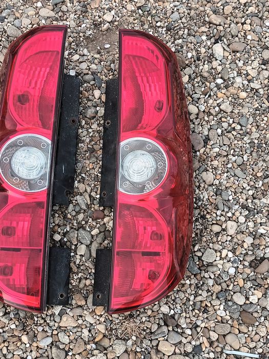 ляв и десен стоп за фиат добло опел комбо 10-15 FIAT DOBLO OPEL COMBO