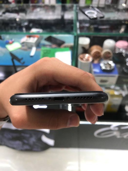 Iphone 11 рабочий