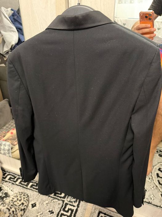 Costum Ginerică impecabil ca nou