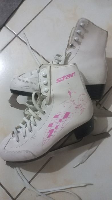 Коньки для фигурного катания