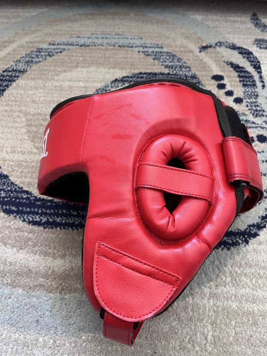 Набор бокс перчатки лапы и шлем