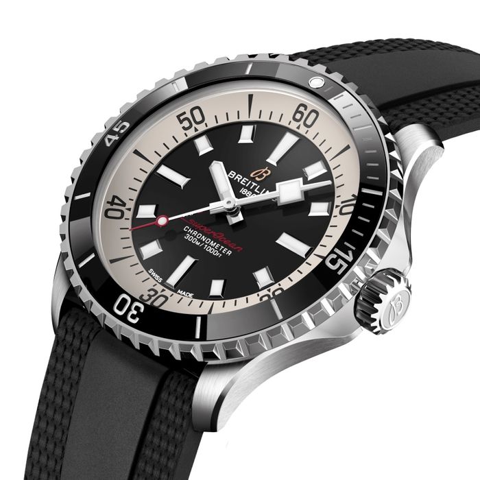 Часовник Breitling Superocean 44 Automatic Black Dial
