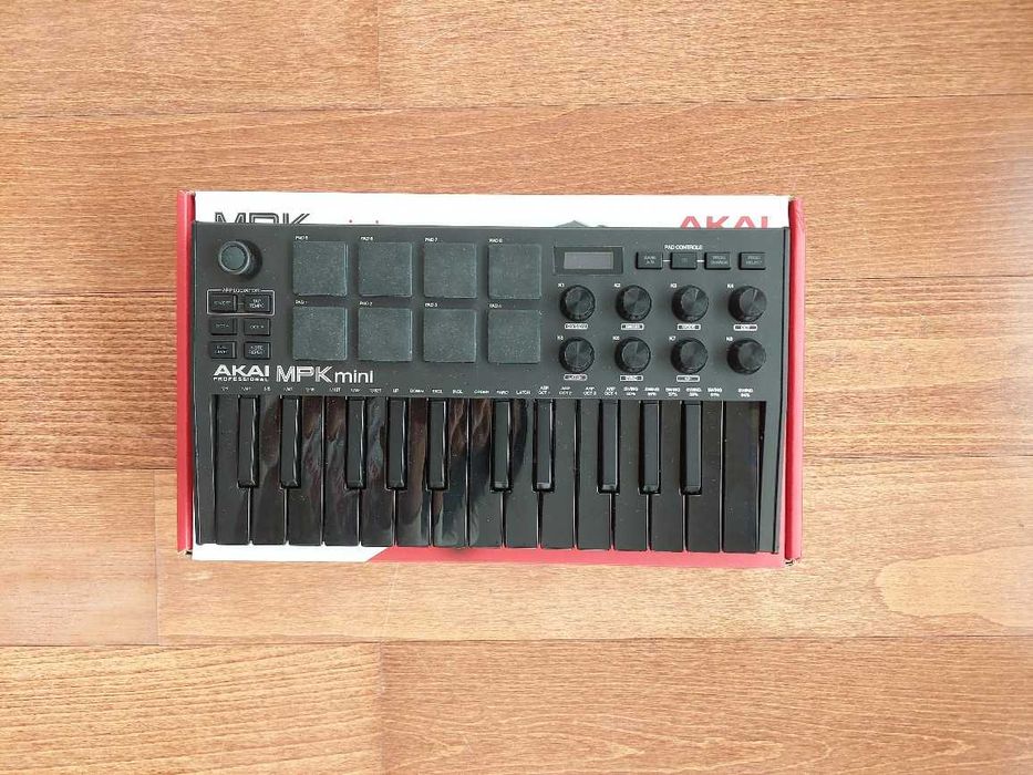 Vand Clapa Midi, AKAI Professional MPK Mini MK3 Black, NOUA