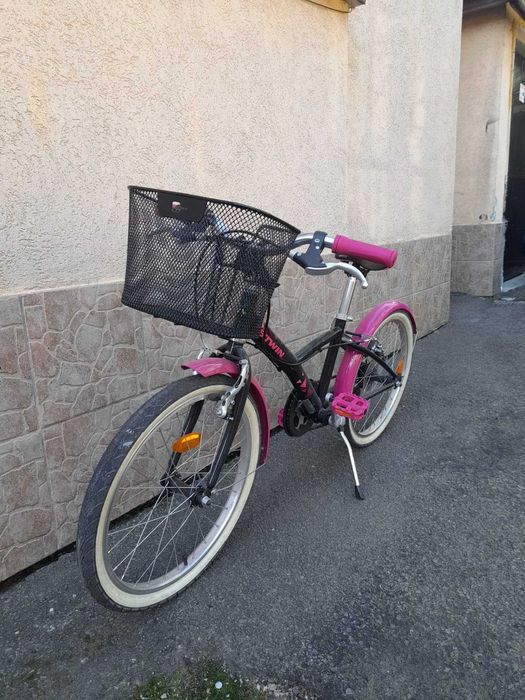 Vând bicicletă B-Twin pentru copii
