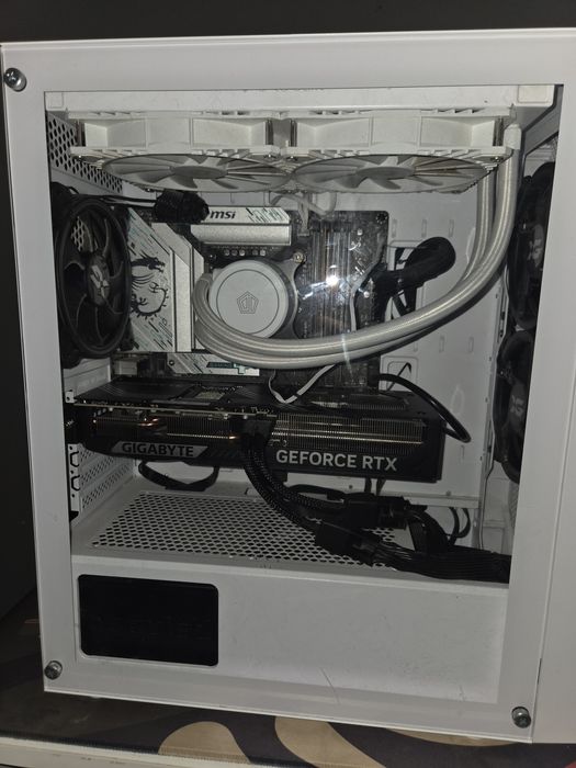 Rtx 5070 12gb gigabyte