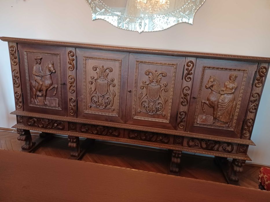 VIND MOBILA STIL SCULPTATA din lemn masiv-stejar