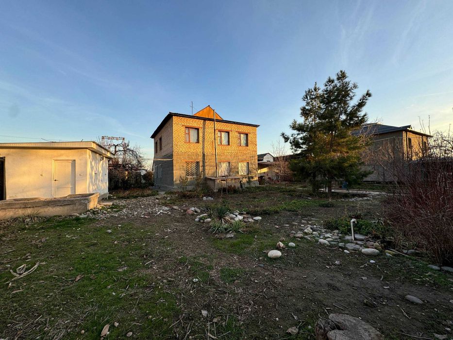 Продается участок с домом 12 соток Йик ота махалля Тинчлик (Jane)