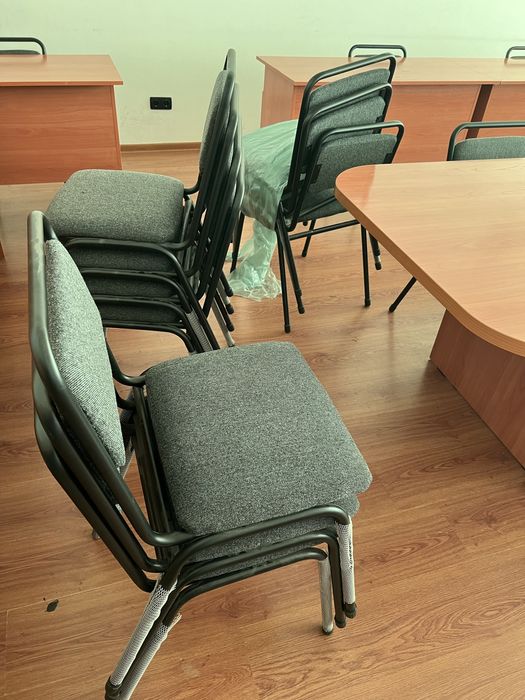 Офисные стулья! Серые! Новые!