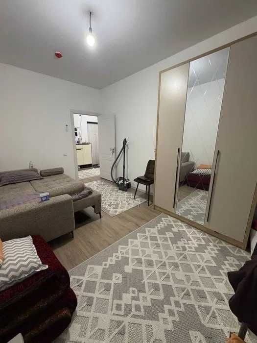 Assalom Sohil 1 комнатная с ремонтом 30м2 + 27м2 терраса, Узбум