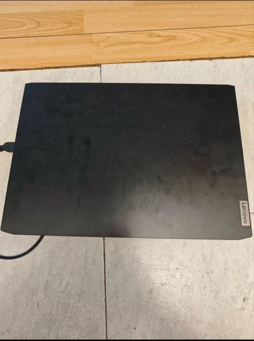 Laptop Lenovo IdeaPad 3 Gaming – i5 / 16GB RAM / GTX 1650 / SSD 256 GB