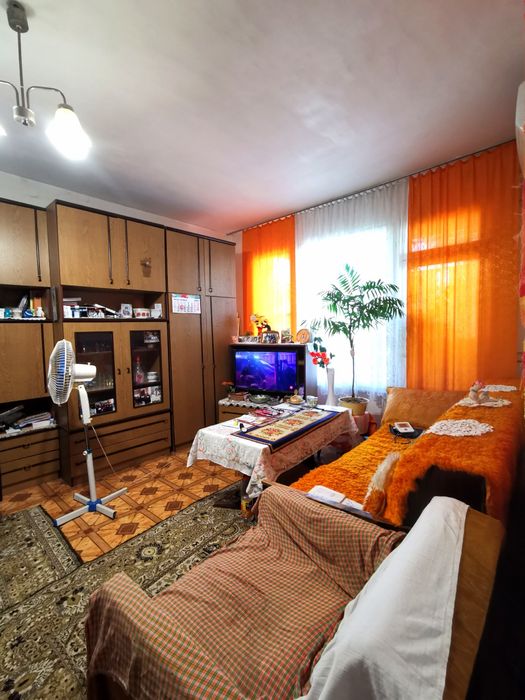 Продава се Двустаен апартамент в Горна Оряховица - 65 кв.м за 730 €/кв.м - Снимка #2