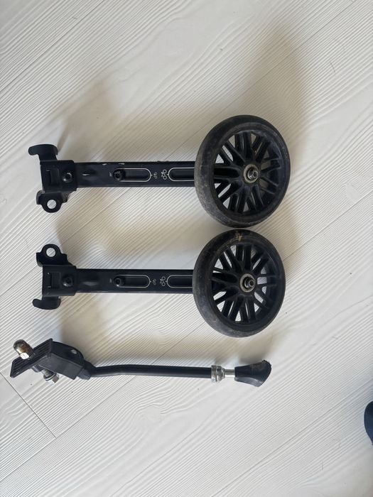 Roţi ajutătoare bicicletă copii 20"/24" Cric central