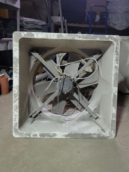 Продам промышленный вентилятор