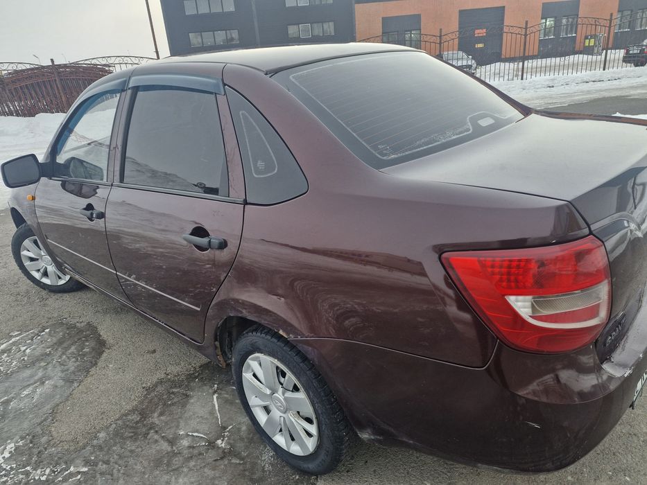 Продам Гранту 2012