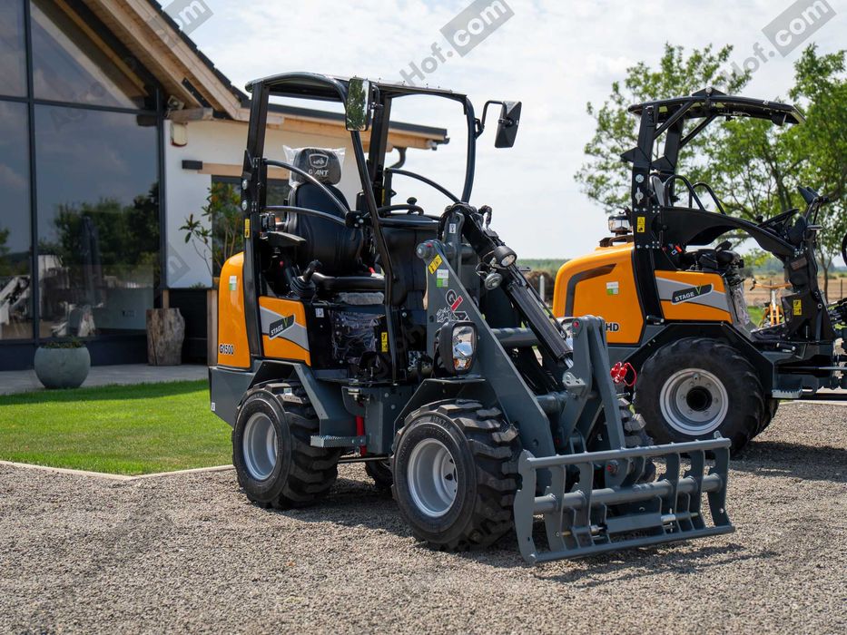 Încărcător mini cu ROPS - 26 CP, max 1100 kg / Giant G1500 (demo)