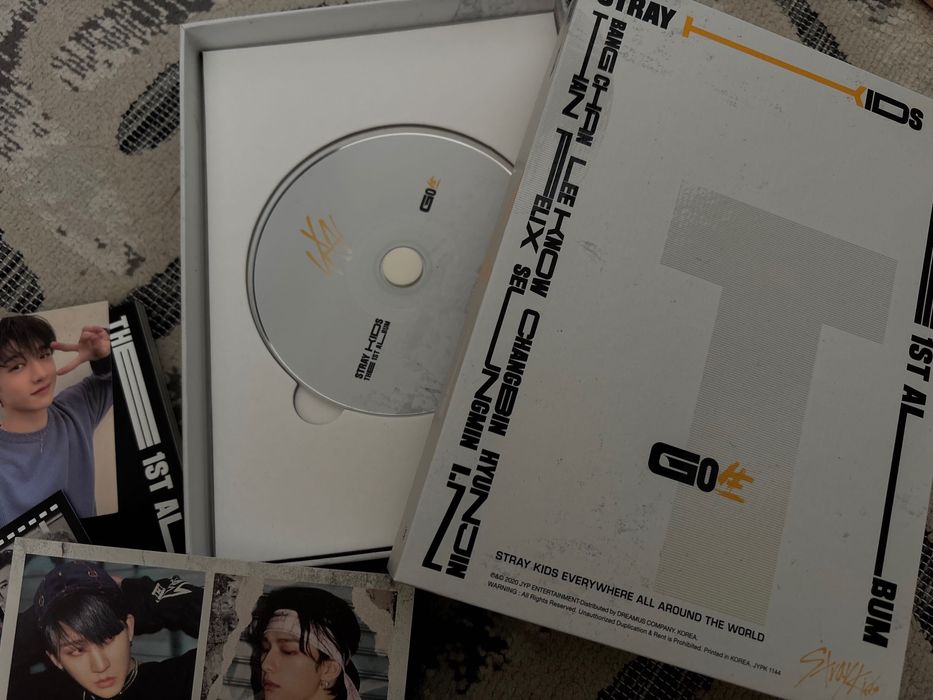 Альбом Stray kids