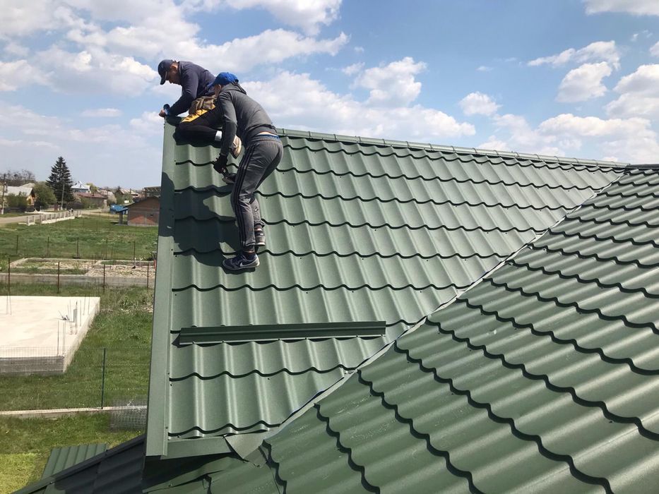 Reparatii acoperis tigla metalica terase jgheaburi dulgherie izolatii