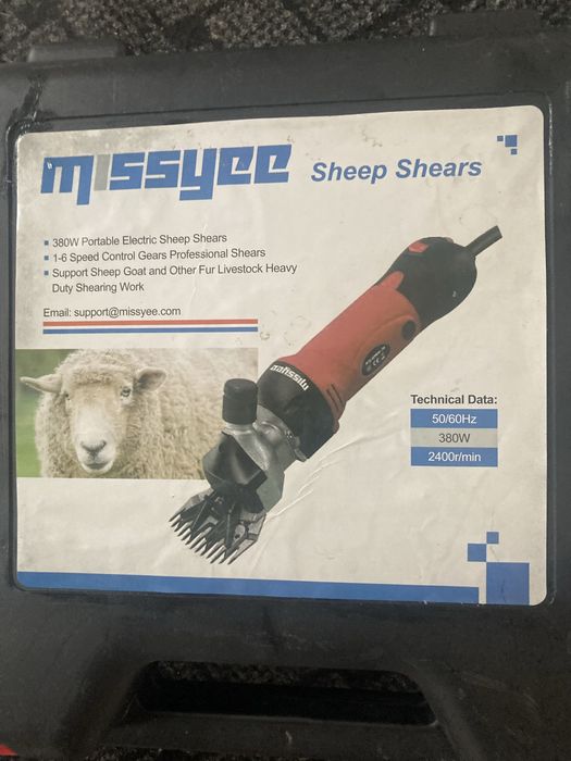 Masina de tuns oi vand sau schimb cu iphone 13 pro max