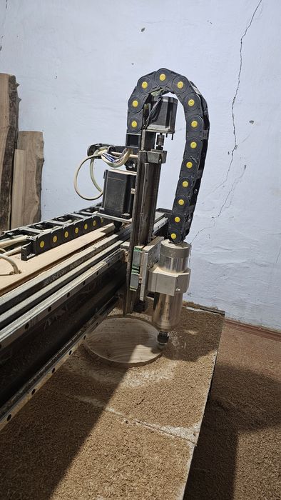 ЧПУ станок по дереву и металлу