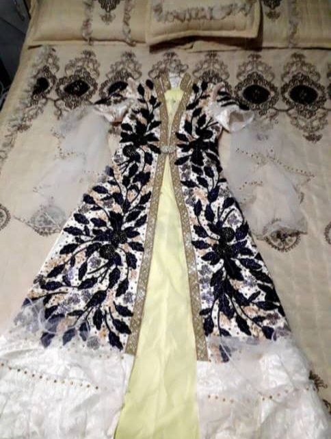 Ayollar Kelinlar uchun sarpo