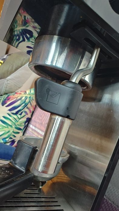Кафемашина BRIEL AS03 – 20 Bar + 8 пакета Lavazza подарък