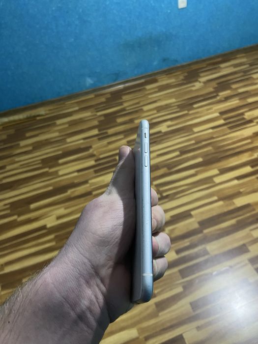 Iphone 11 64 GB ios
