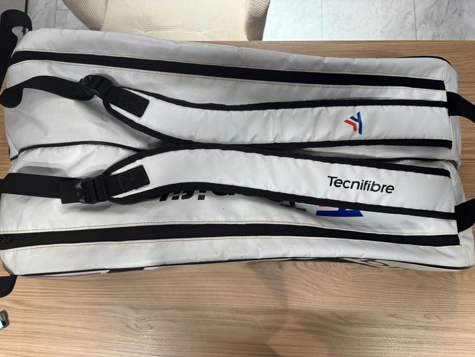 Продавам тенис сак Tecnifibre TOUR ENDURANCE 6R WHITE – като нов!