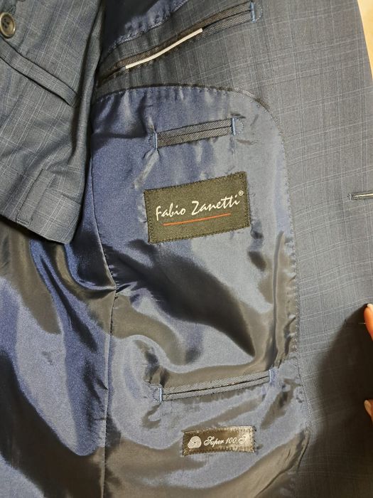 Продам брючный костюм!