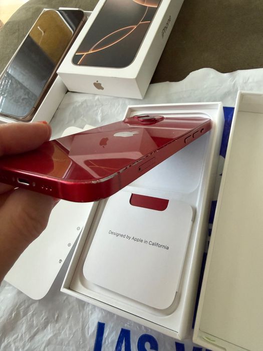 iPhone 13 Red 256 GB