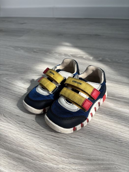 Adidasi cu scai Geox 22