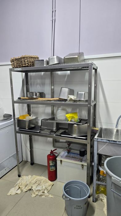 Продам стол для столовой