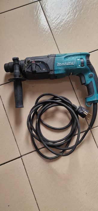 Перфоратор Makita