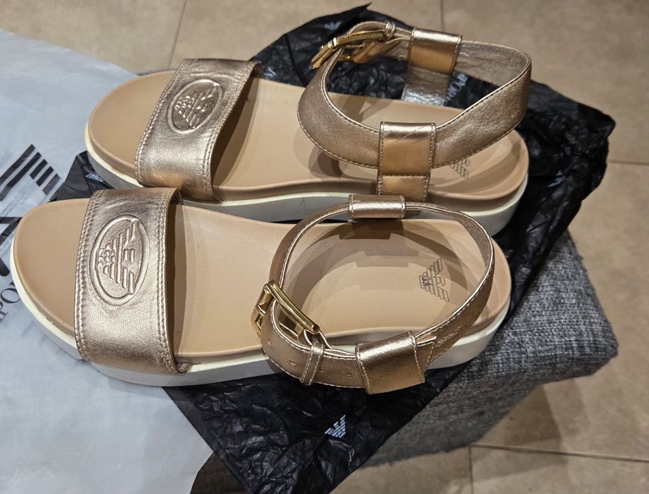 Emporio Armani сандали 38
