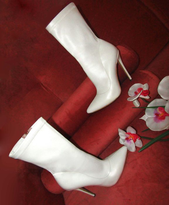 Английски Бели Боти - Бранд SIMMI