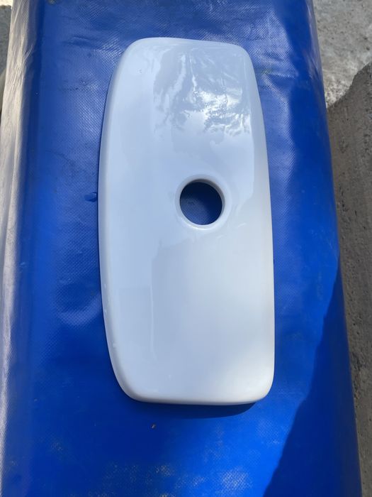 Крышка от бочка унитаза 35*15