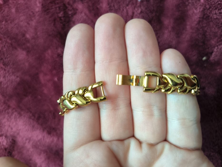 Часы женские Romanson