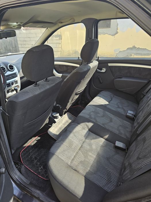 Dacia Logan 1.6mpi Laureat 80582km