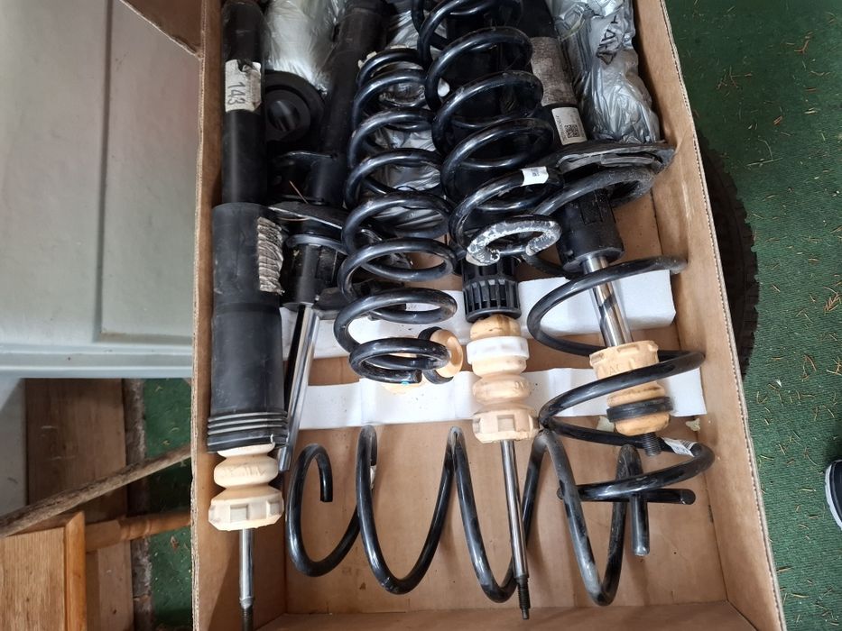 Стандартно окачване за Фолксваген Тигуан 2023год...ново на 1000км!