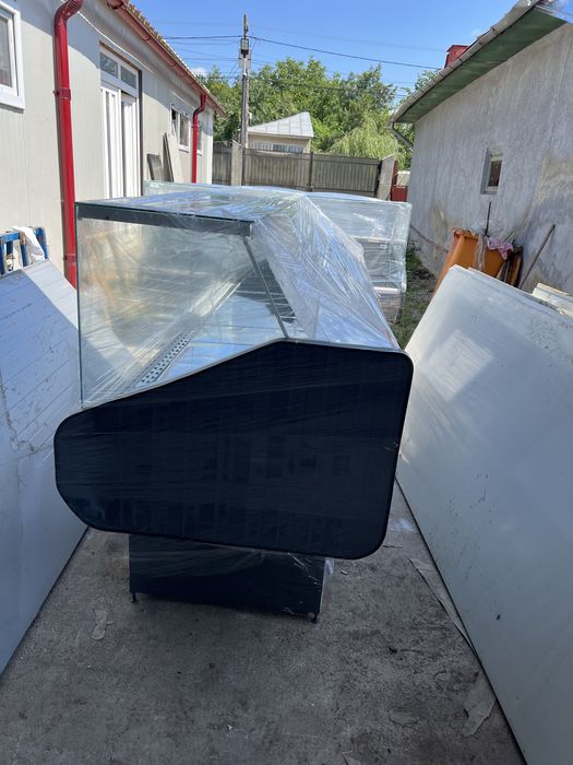 Vitrina frigorifica orizontala geam drept model 2026