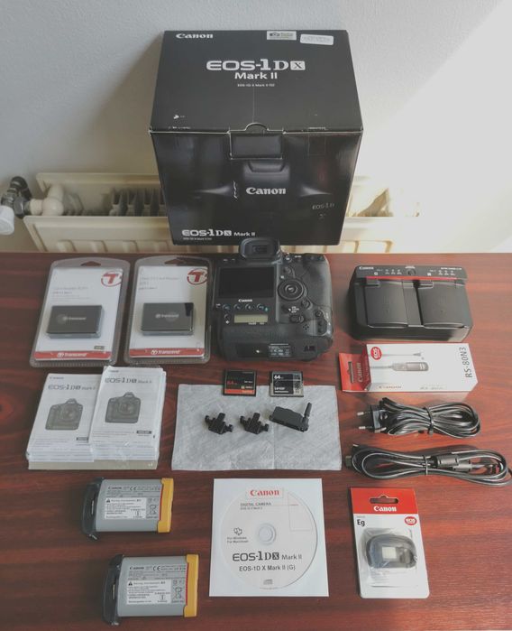 Canon 1DX Mark II + extra accesorii (ca nou)