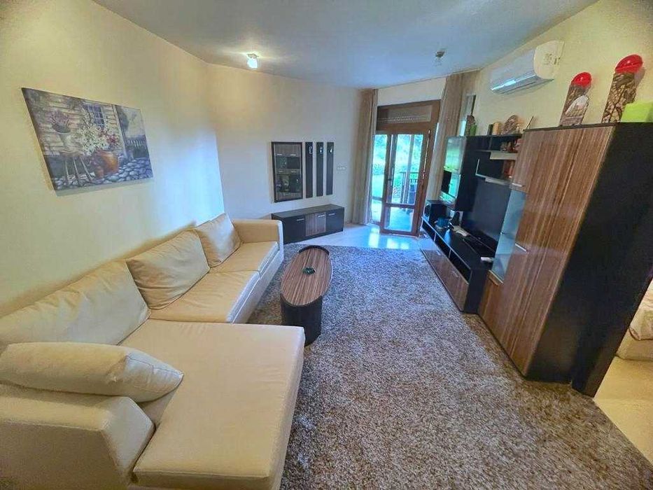 Продава се Двустаен апартамент в Свети Влас - 82 кв.м за 1122 €/кв.м - Снимка #1