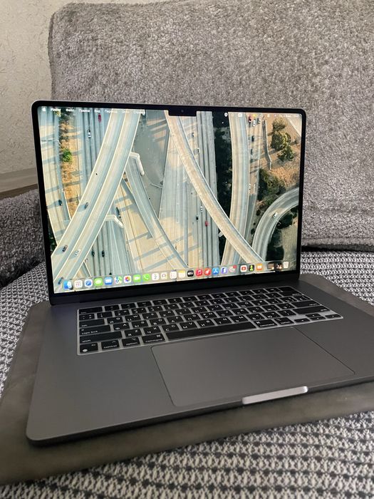 Macbook air 15 m2