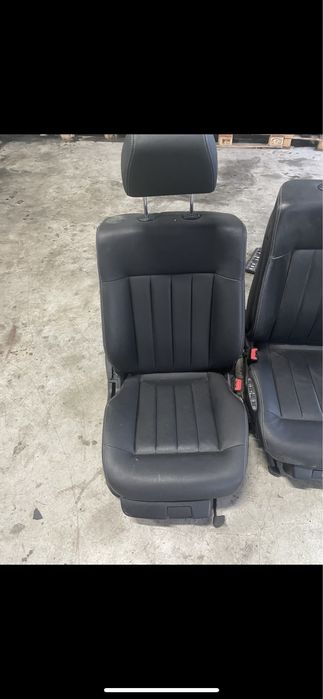Scaune fata + bancheta + panouri Mercedes w212 facelift negru piele