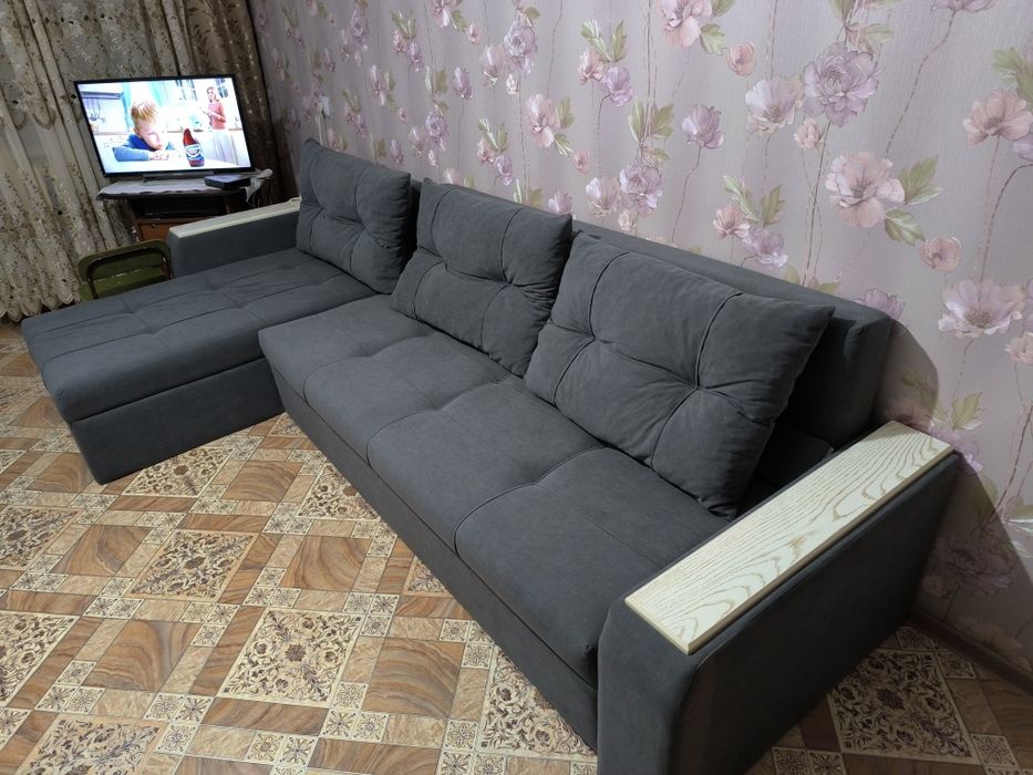 Продам новый диван