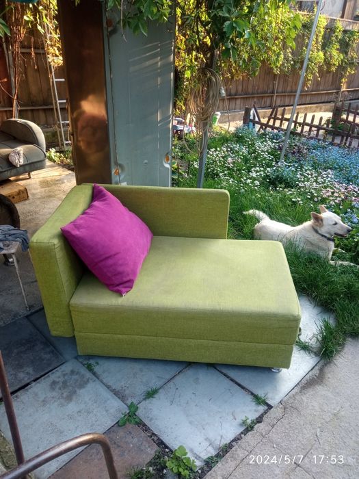 Продам подростковый диван