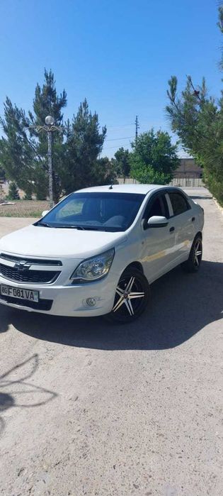 Автозапчаст шина