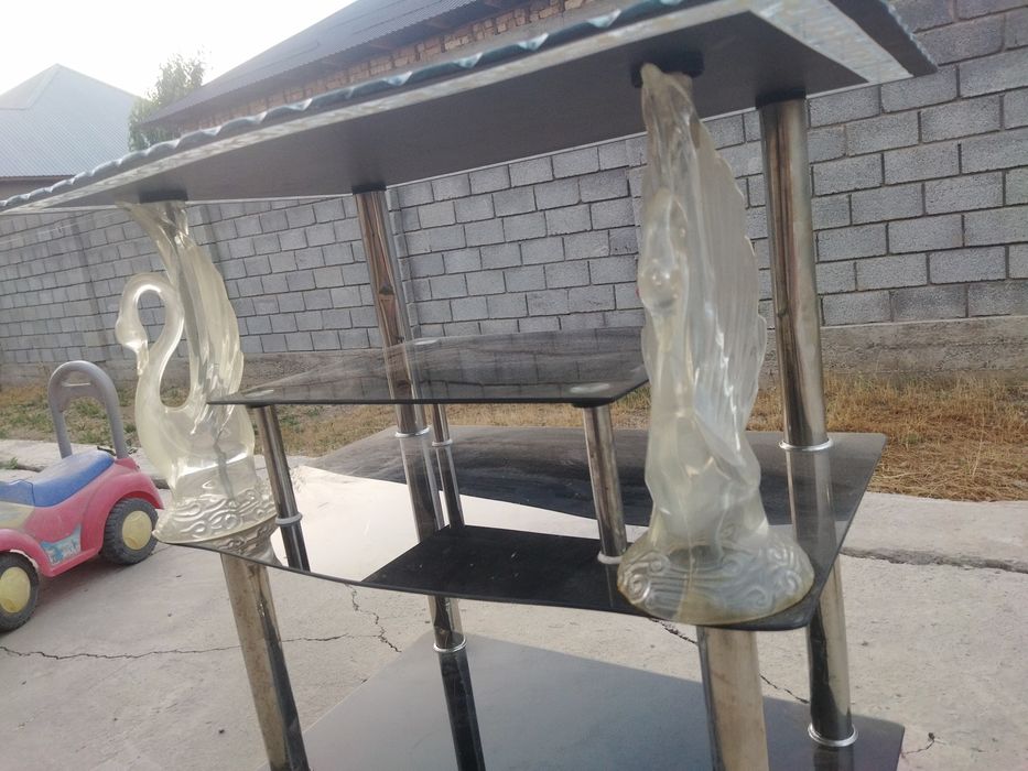 Подставка под телевизор