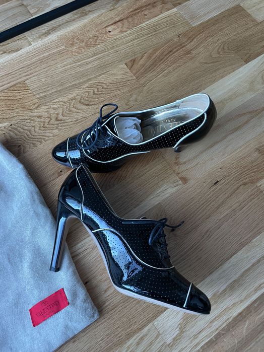 Pantofi VALENTINO GARAVANI, piele, aproape noi
